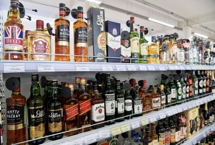 Ретейлеры предупредили о дефиците крепкого алкоголя в России к Новому году