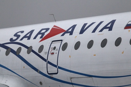 Пассажиры экстренно севшего в Саратове самолёта вылетели в Крым резервным бортом