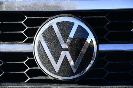 Заводы Volkswagen в России заявили о скором возобновлении работы