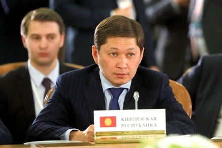 В Киргизии по обвинению в коррупции арестован экс-премьер страны