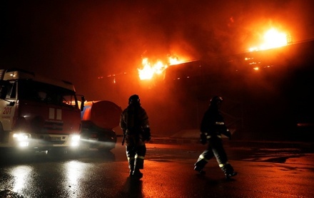 В Москве горит рынок «Садовод»