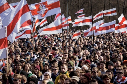 В центре Минска задержаны десятки сторонников оппозиции