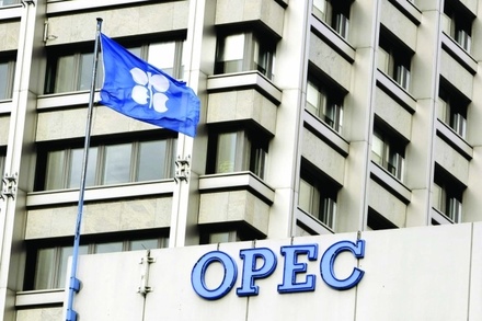 Комитет ОПЕК рекомендовал продлить соглашение о добыче нефти на 9 месяцев