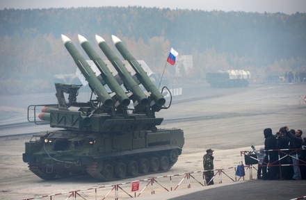 ФСБ пресекла попытку вывоза на Украину комплектующие к С-300 и «Бук-М1»