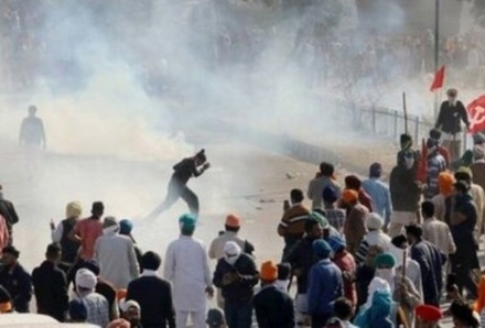 В Индии проходит самая масштабная в мире акция протеста в связи с пандемией