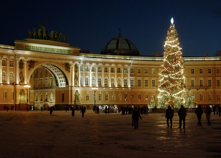 В Санкт-Петербурге отменили новогодние и рождественские мероприятия