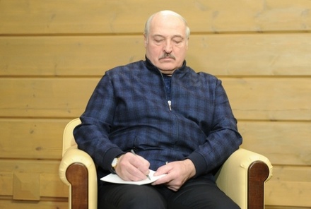 Лукашенко призвал чиновников быть готовыми к деструктивной активности