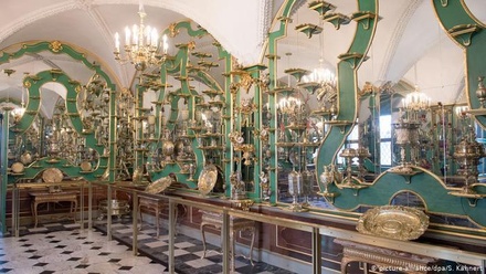 В Дрездене на миллиард евро ограблена музейная сокровищница «Зелёный свод»