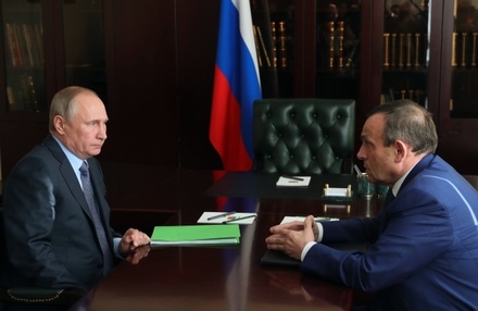 Путин показал врио главы Марий Эл папку с жалобами жителей региона