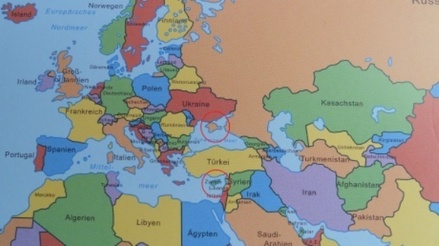В Германии издан учебник с картой, где Крым изображён частью России