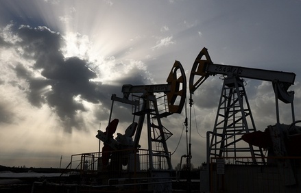 СМИ: В ОПЕК изучают идею о приостановке участия РФ в сделке по добыче нефти