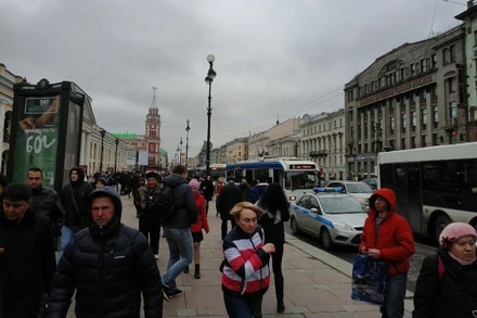 МТС отрицает перебои со связью в Петербурге после взрыва в метро