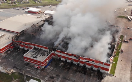 Пожар на складе «Магнита» под Воронежем потушили спустя почти двое суток