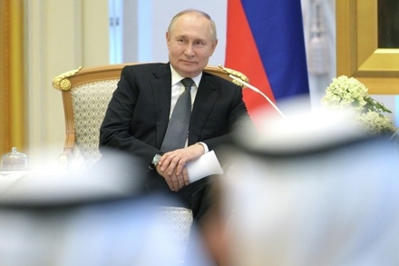 МИД КНР: Путин принимает решение по Киеву, исходя из национальных интересов