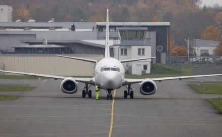 В Тюмени аварийно приземлился Boeing-737 компании Yamal Airlines