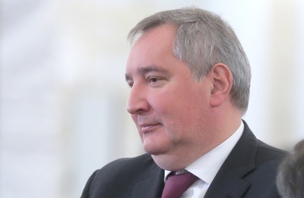 Рогозин поручил к концу года подготовить план развития предприятий ОПК Крыма