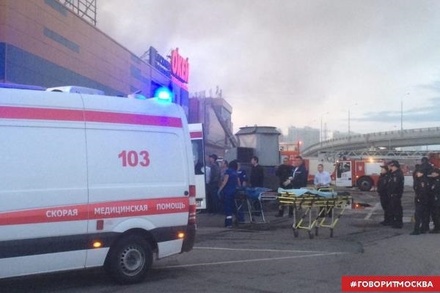 Люди прятались от пожара в морозильной камере в ТЦ «Рио» на Дмитровском шоссе