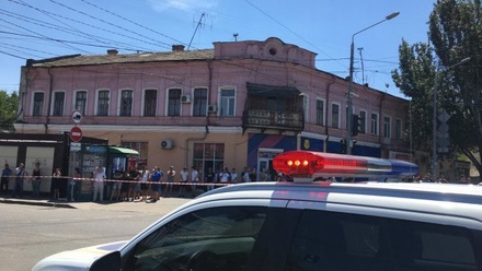 Стали известны требования захватившего заложников в Одессе: $1 млн и вертолёт