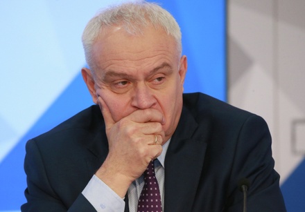 Главный кардиолог Минздрава предложил ужесточить ограничительные меры в России