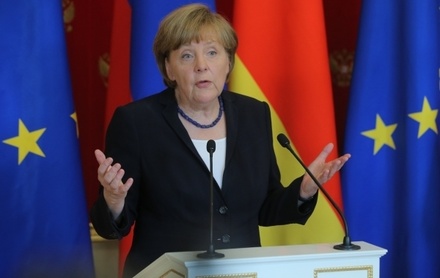 Меркель не считает РФ демократической страной с общими для G7 ценностями
