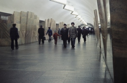 На фиолетовой ветке московского метро приостановлено движение из-за поломки поезда
