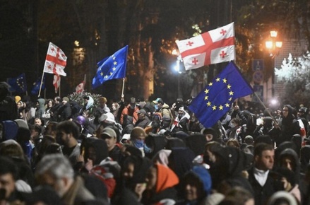 В Тбилиси начался очередной митинг оппозиции