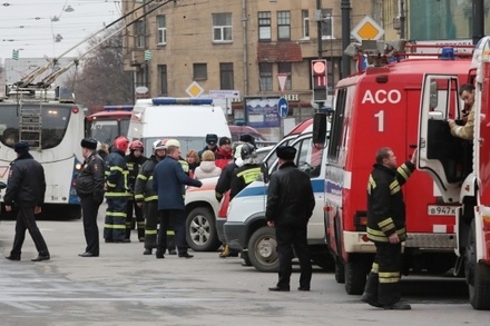 Петербуржцы зовут на ночлег не имеющих возможности уехать домой после теракта