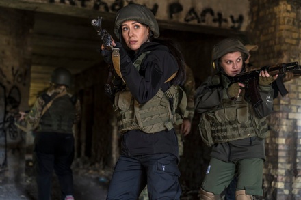 На Украине решили привлекать в армию больше женщин на фоне высоких потерь
