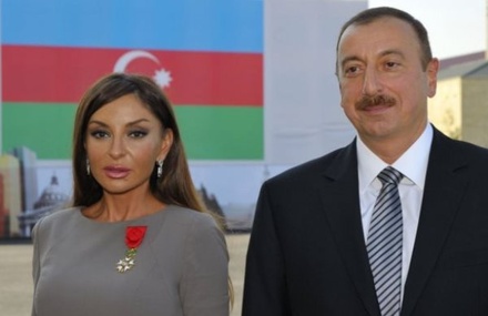 В институте стран СНГ считают закономерным назначение жены Алиева вице-президентом