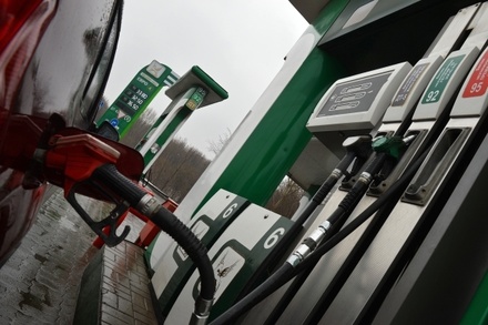 Топливники призвали власти не повышать акцизы на бензин