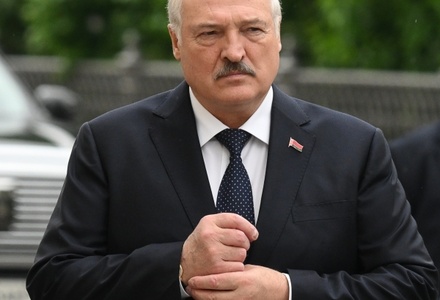 Александр Лукашенко заявил о необходимости остановить конфликт на Украине