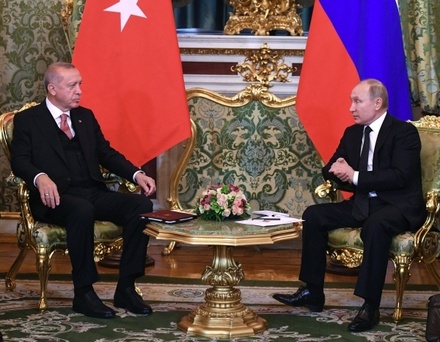 В Кремле начались переговоры Владимира Путина и Реджепа Эрдогана