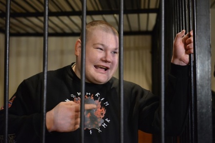 Националист Вячеслав Дацик задержан в  Петербурге за рейд по борделям