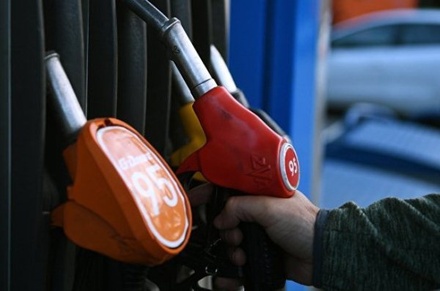 В Москве зафиксировали снижение цен на бензин