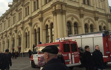 Очевидцы сообщают об эвакуации Ленинградского вокзала