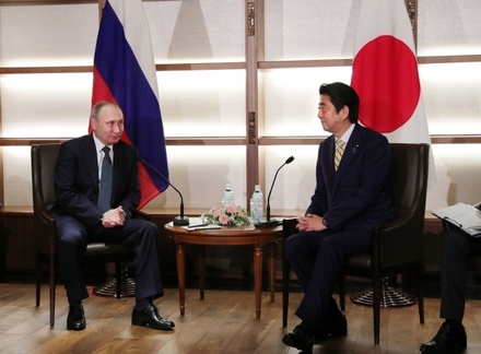 Японист объяснил договорённость Путина и Абэ по Курилам