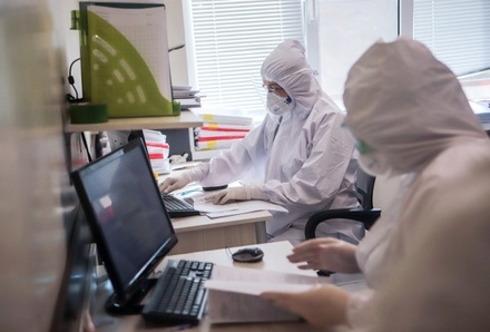 В России выявлен новый рекорд случаев заражения коронавирусом