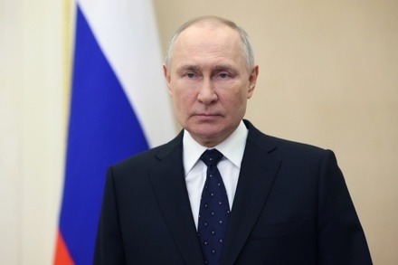 Владимир Путин поздравил защитников отечества с 23 февраля