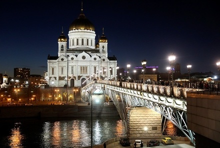 В Москве после сообщения о минировании проверяют храм Христа Спасителя
