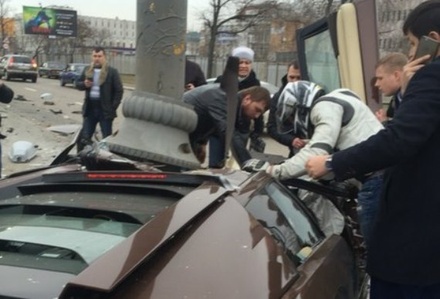 Lamborghini бойца MMA Яндиева разбился в Москве