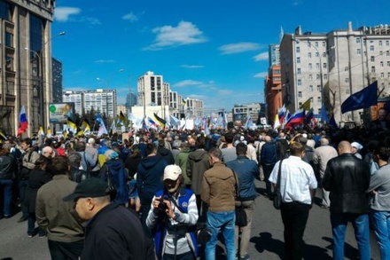 В Москве началась акция оппозиции в память о событиях на Болотной площади