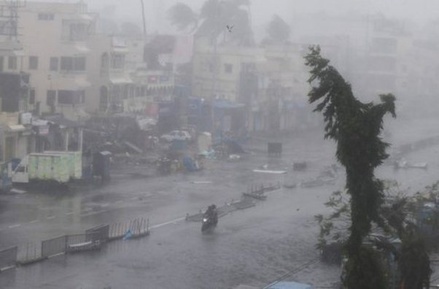 В Индии восемь человек погибли из-за циклона «Фани»