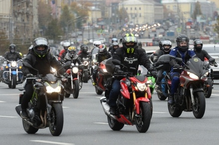 Около 10 тысяч человек приняли участие в весеннем мотопараде в Москве