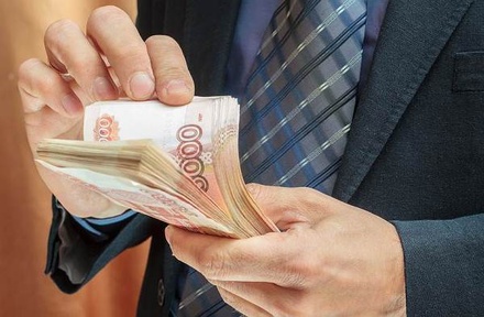 Московские власти назвали средний размер зарплаты в столице
