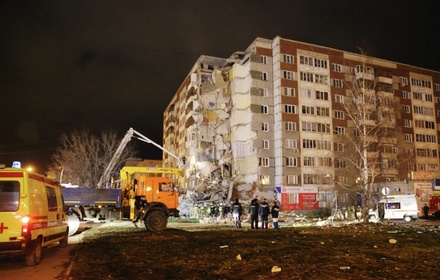 МЧС сообщило о гибели двух человек при обрушении жилого дома в Ижевске