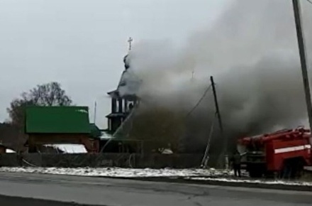Восемь детей пострадали при пожаре в челябинском храме
