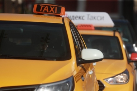Пассажирка «Яндекс.Такси» пожаловалась на мастурбировавшего во время поездки водителя