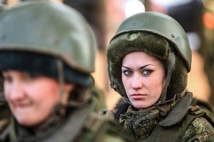 «Солдатские матери» поддержали идею Москальковой о срочной службе для девушек