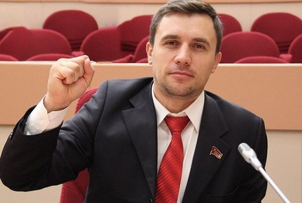 В Саратове задержан депутат областной думы коммунист Николай Бондаренко