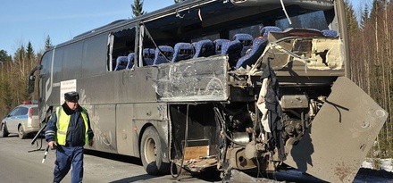 Пять вертолётов эвакуируют пострадавших в ДТП с автобусом в Ленобласти